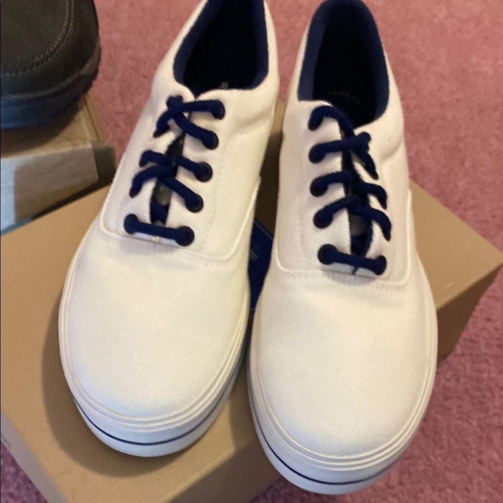Rockport White Sneakers with Canvas Upper and Rubber Sole